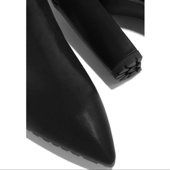 Black Chunky Block High Heel Ankle Booties - Picture 4 of 8